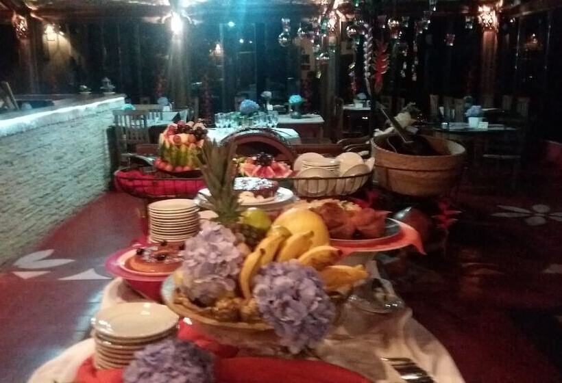 Отель Vista Linda