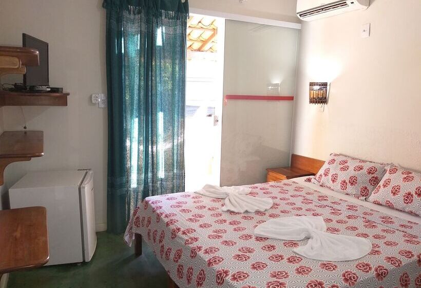 O Pharol Hostel E Pousada