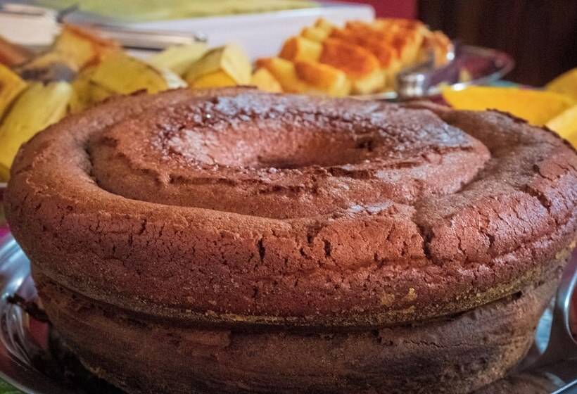 O Pharol Hostel E Pousada