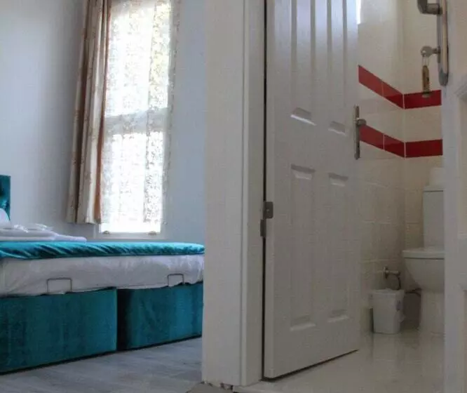 Ada Antik Otel