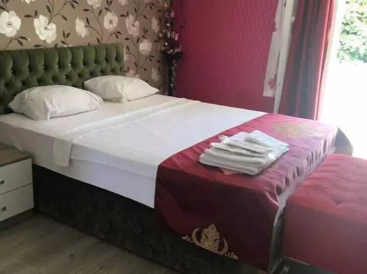 Ada Antik Otel