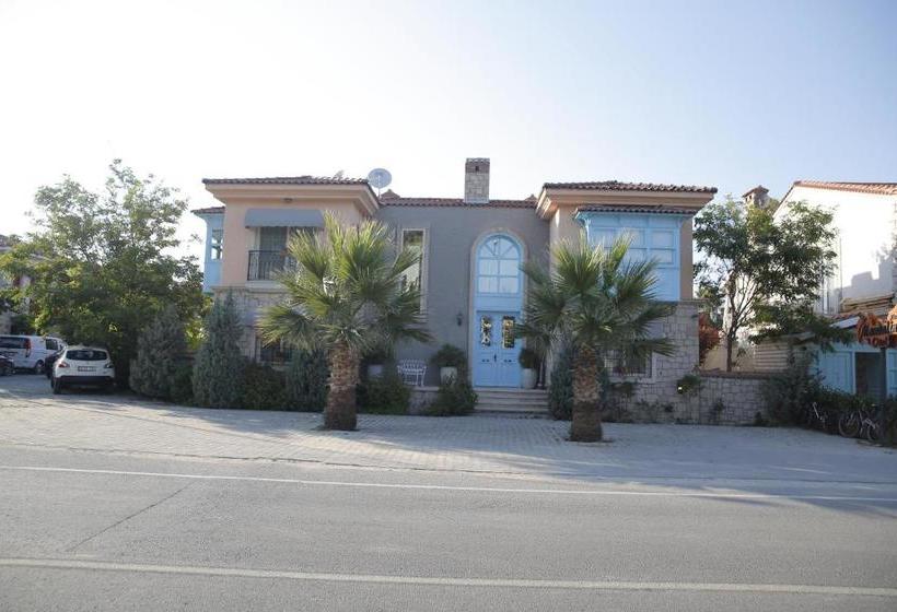 Отель Alacati Mandalina