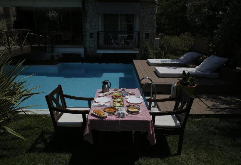 Отель Alacati Mandalina