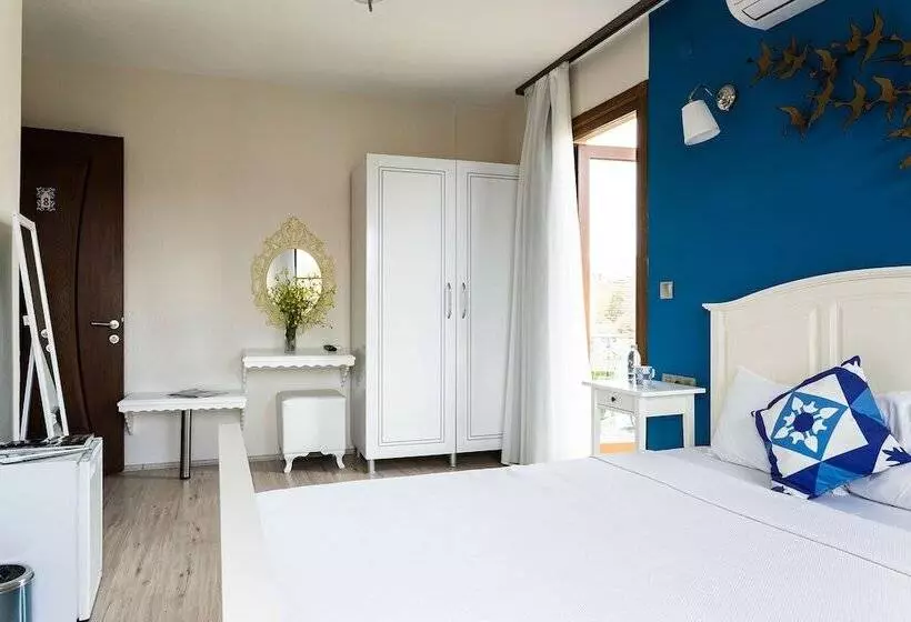 Cunda Eren Otel