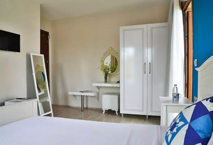 Cunda Eren Otel