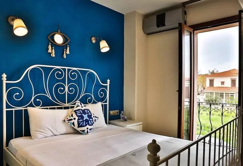 Cunda Eren Otel
