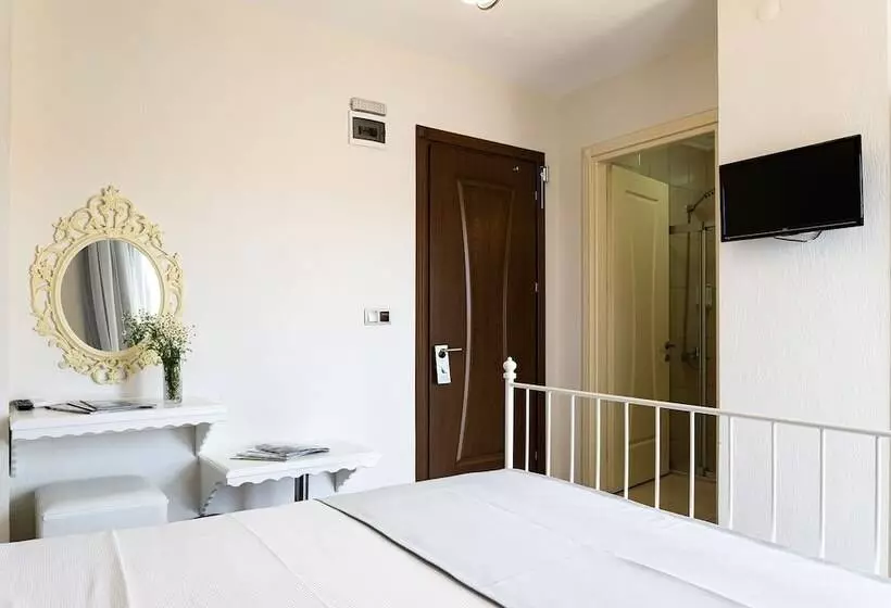 Cunda Eren Otel