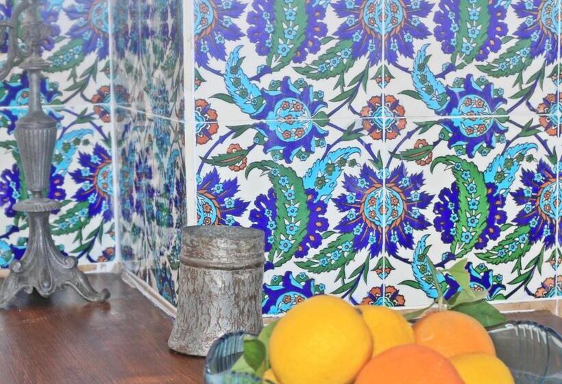 ホテル Kalkan Turk Evi