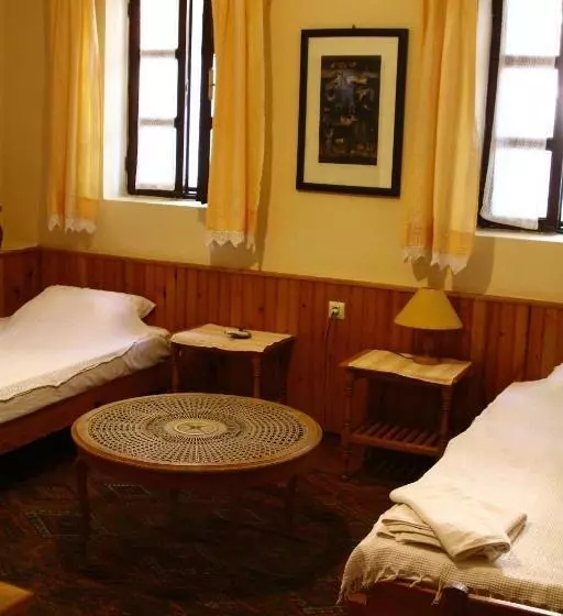 هتل Kalkan Turk Evi