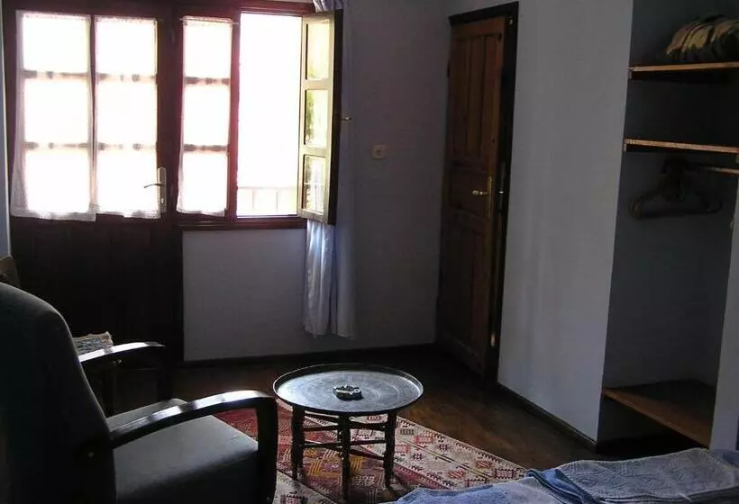 هتل Kalkan Turk Evi