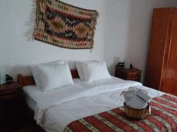 בית מלון כפרי Kilim