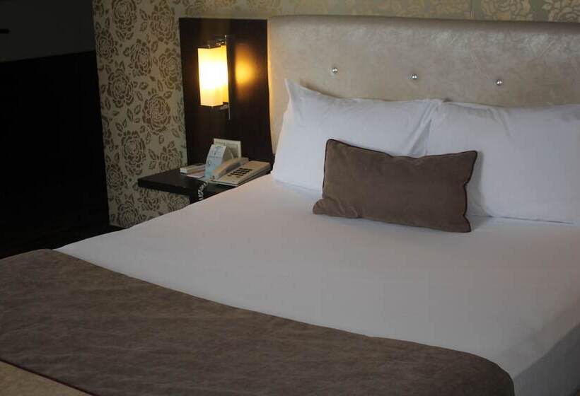 Отель Palm City Akhisar