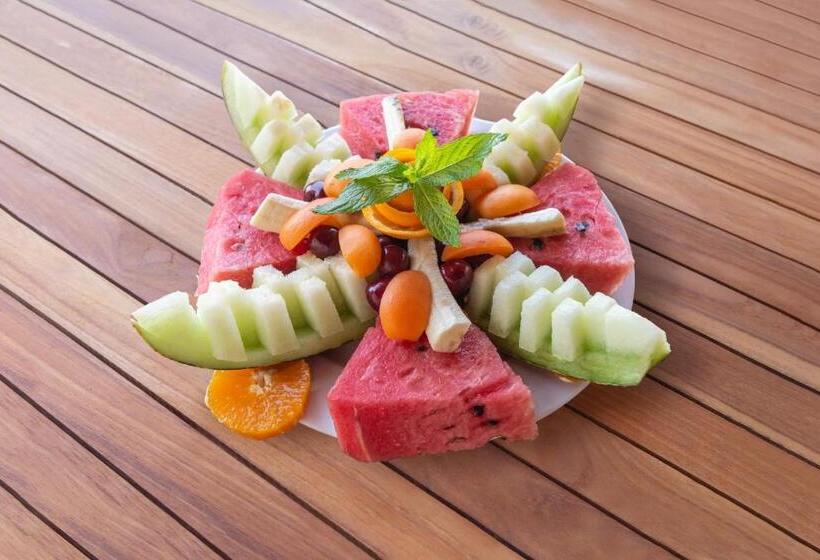 בית מלון כפרי Selvi Beach