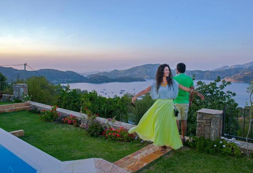 Swan Lake Hotel Adult Only