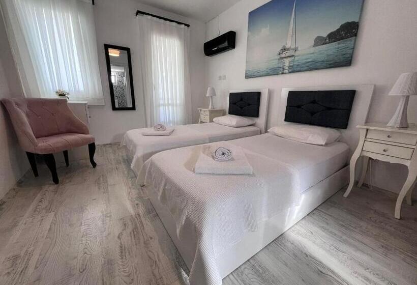 Tepe Hotel Alaçatı