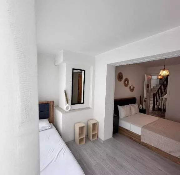 Tepe Hotel Alaçatı