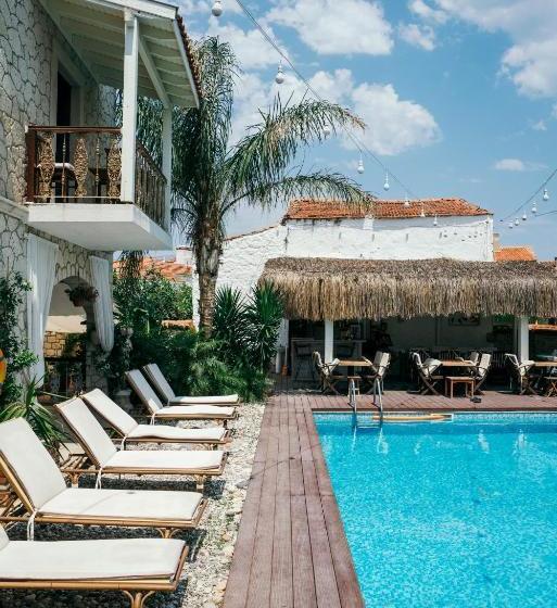 בית מלון כפרי Nobela