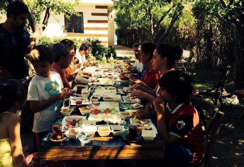 Miro Mara Boutique Hotel & Lounge Bar