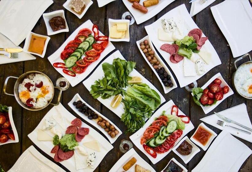 Miro Mara Boutique Hotel & Lounge Bar