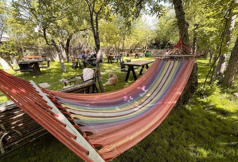 Miro Mara Boutique Hotel & Lounge Bar