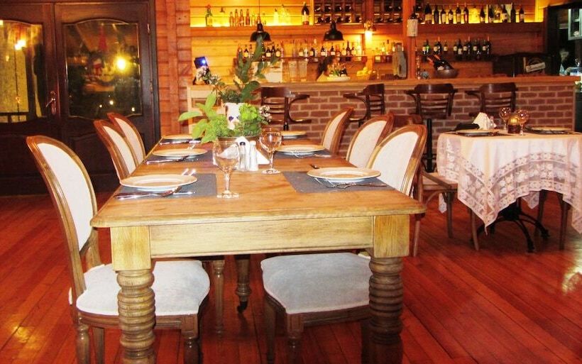 استراحتگاه Robin S Nest