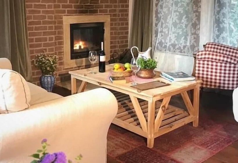 استراحتگاه Robin S Nest