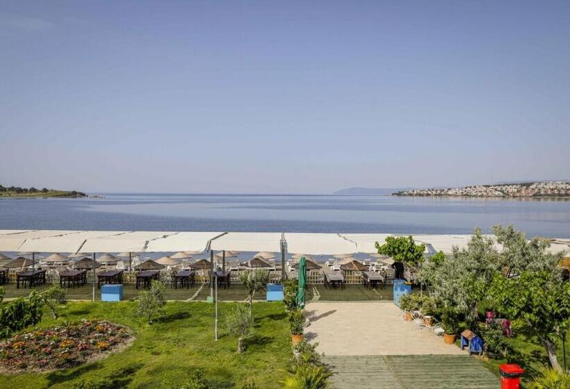 Resort Teos Ormanci Tatil Koyu