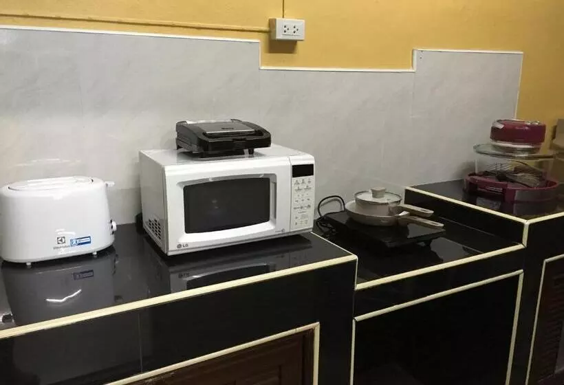 Dkaya Hostel