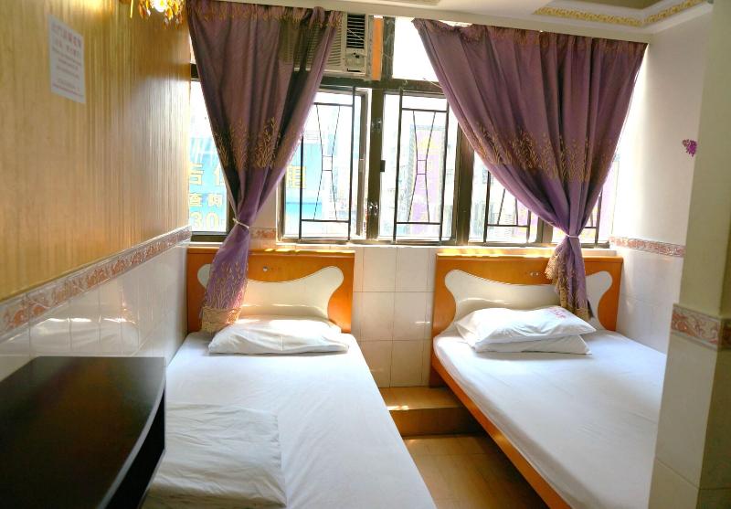 مسافرخانه Nathan House