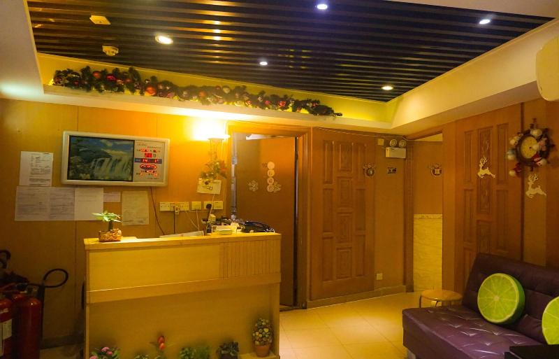 مسافرخانه Nathan House