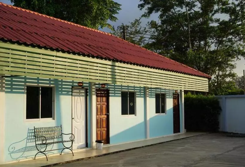 هتل Anyamanee Resort Trat