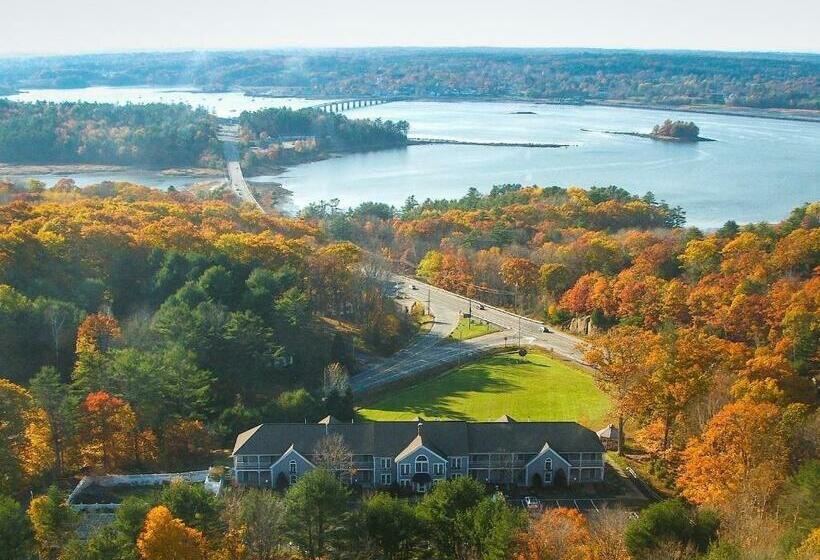 בית מלון כפרי Cod Cove Inn, Bw Signature Collection