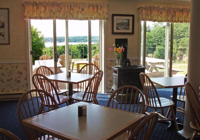 בית מלון כפרי Cod Cove Inn, Bw Signature Collection