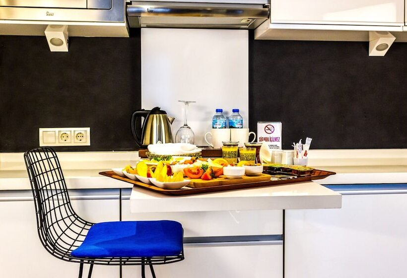 هتل Concept Suites