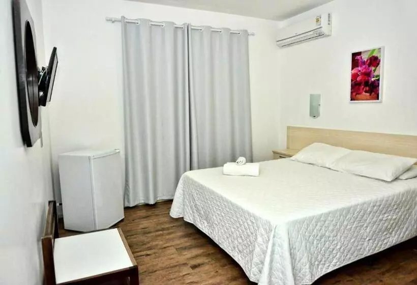 Hotelli De Rose Centro