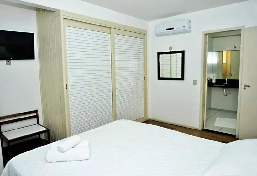 Hotelli De Rose Centro