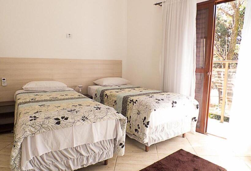 בית מלון כפרי Nova Odessa   Oficial