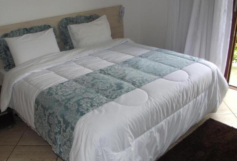 בית מלון כפרי Nova Odessa   Oficial