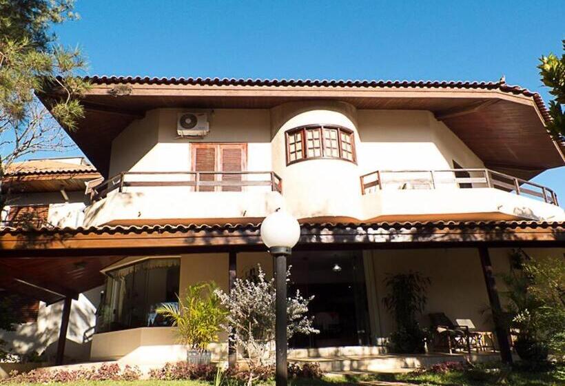 בית מלון כפרי Nova Odessa   Oficial