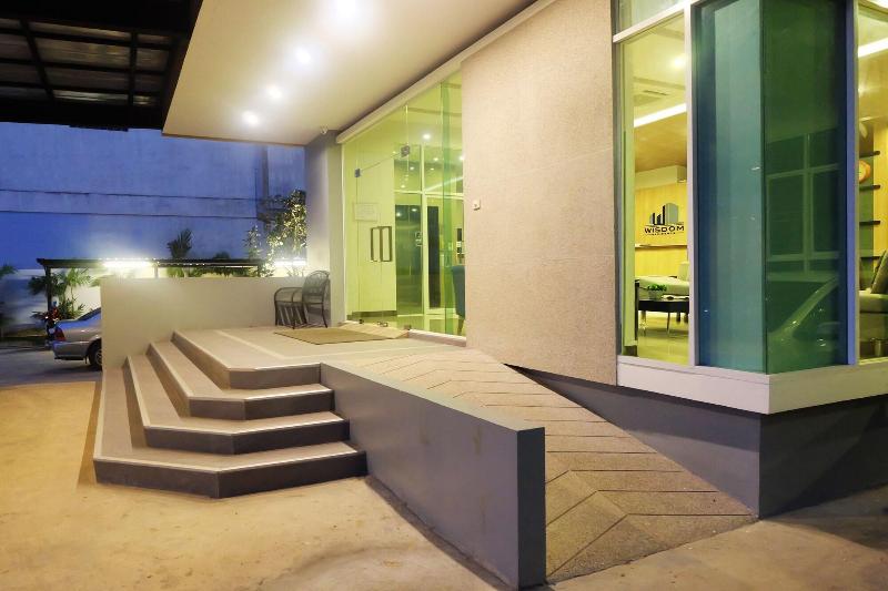 هتل Wisdom Residence