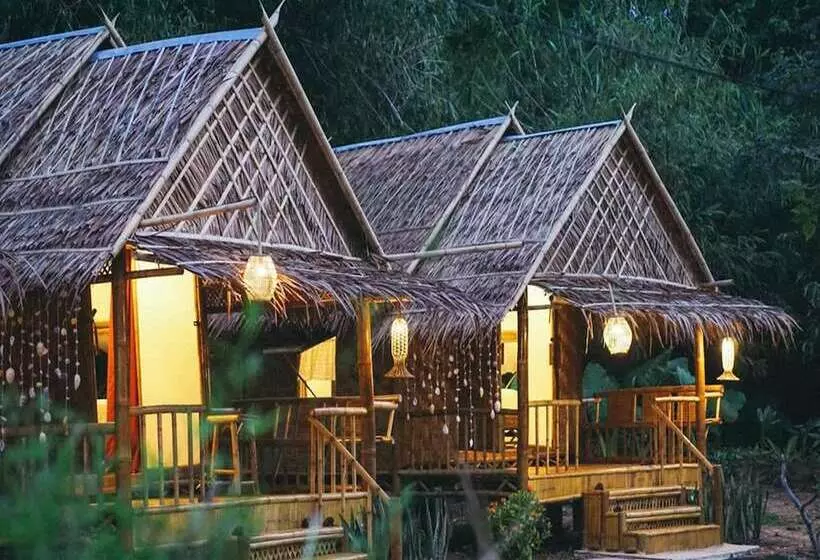 ホテル Yanui Beach Hideaway