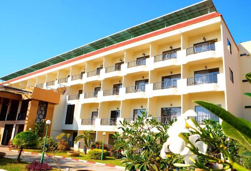 New Travel Beach Hotel & Resort