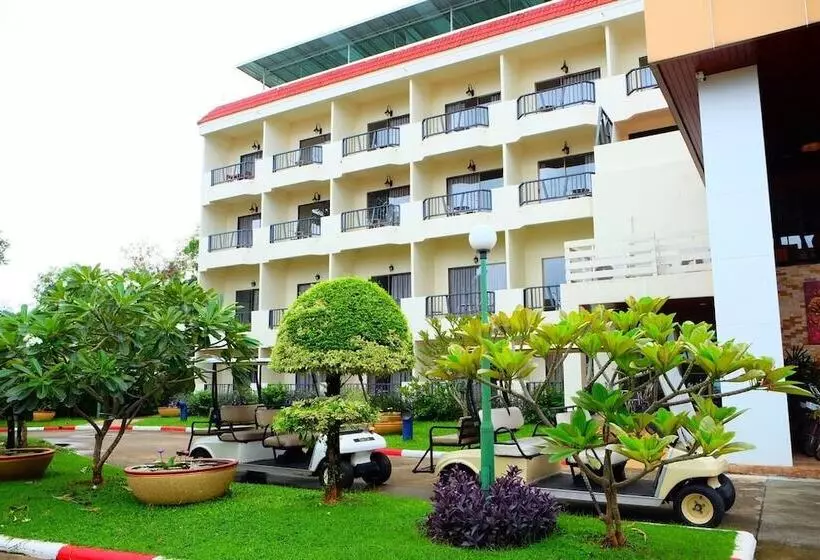 New Travel Beach Hotel & Resort