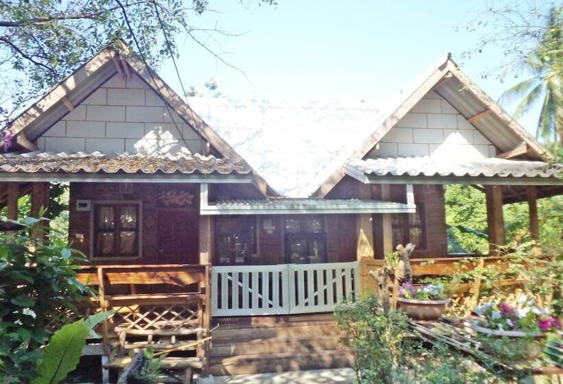 ペンション Nr Homestay Amphawa