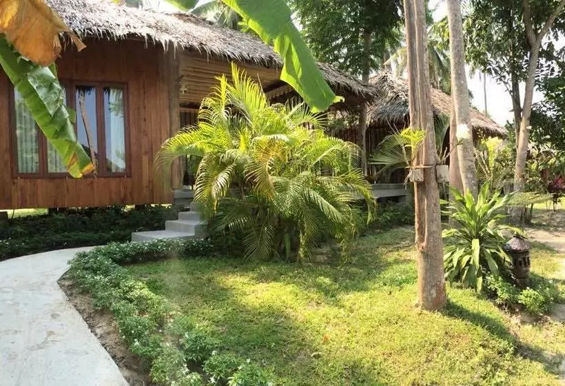 Thiwson Beach Resort   Sha Extra Plus