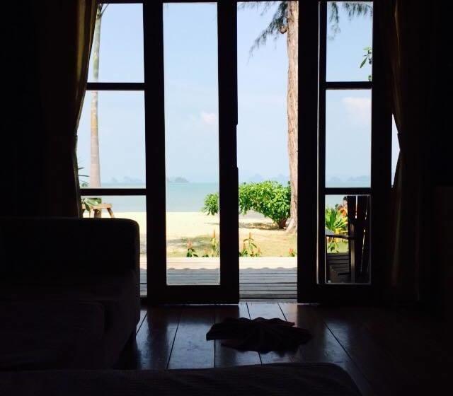 Thiwson Beach Resort   Sha Extra Plus