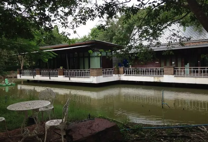 Young Coconut Garden Home Resort