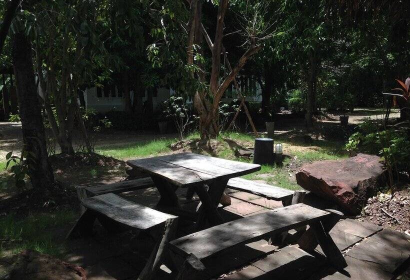 Young Coconut Garden Home Resort