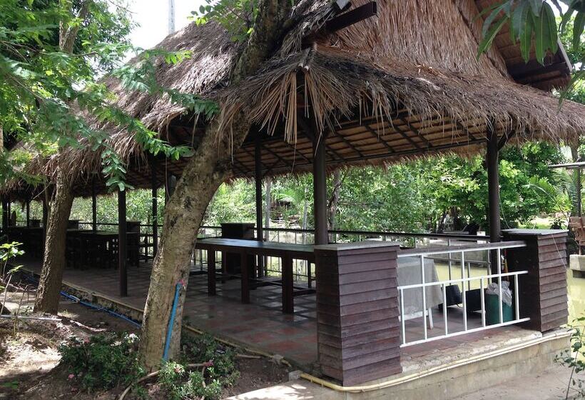 Young Coconut Garden Home Resort