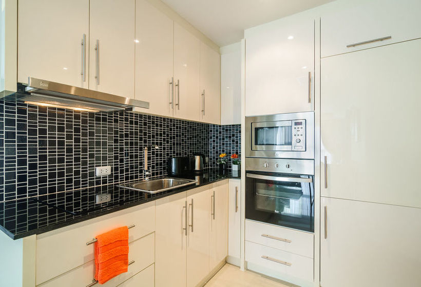 Cosy Beach View Condominium Official